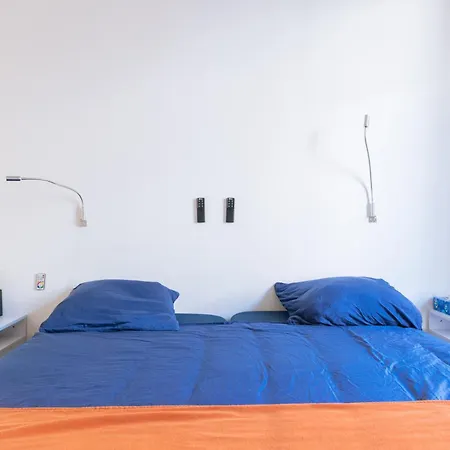 Apartment Stylish & Spacious 2bd For 6 Bergamote 15