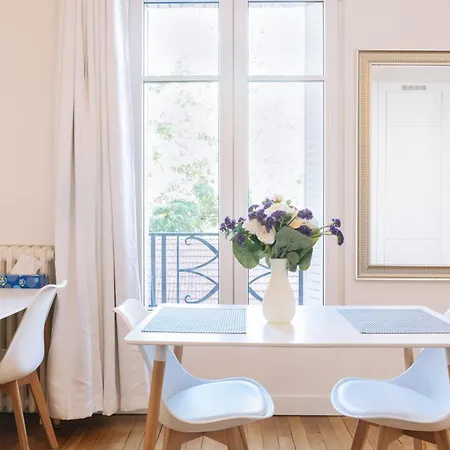 Stylish & Spacious 2bd For 6 Bergamote 15 Apartment *